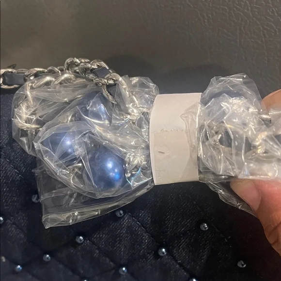 Badgley Mischka Navy Quilted Shoulder Bag NWT - Picture 11 of 11